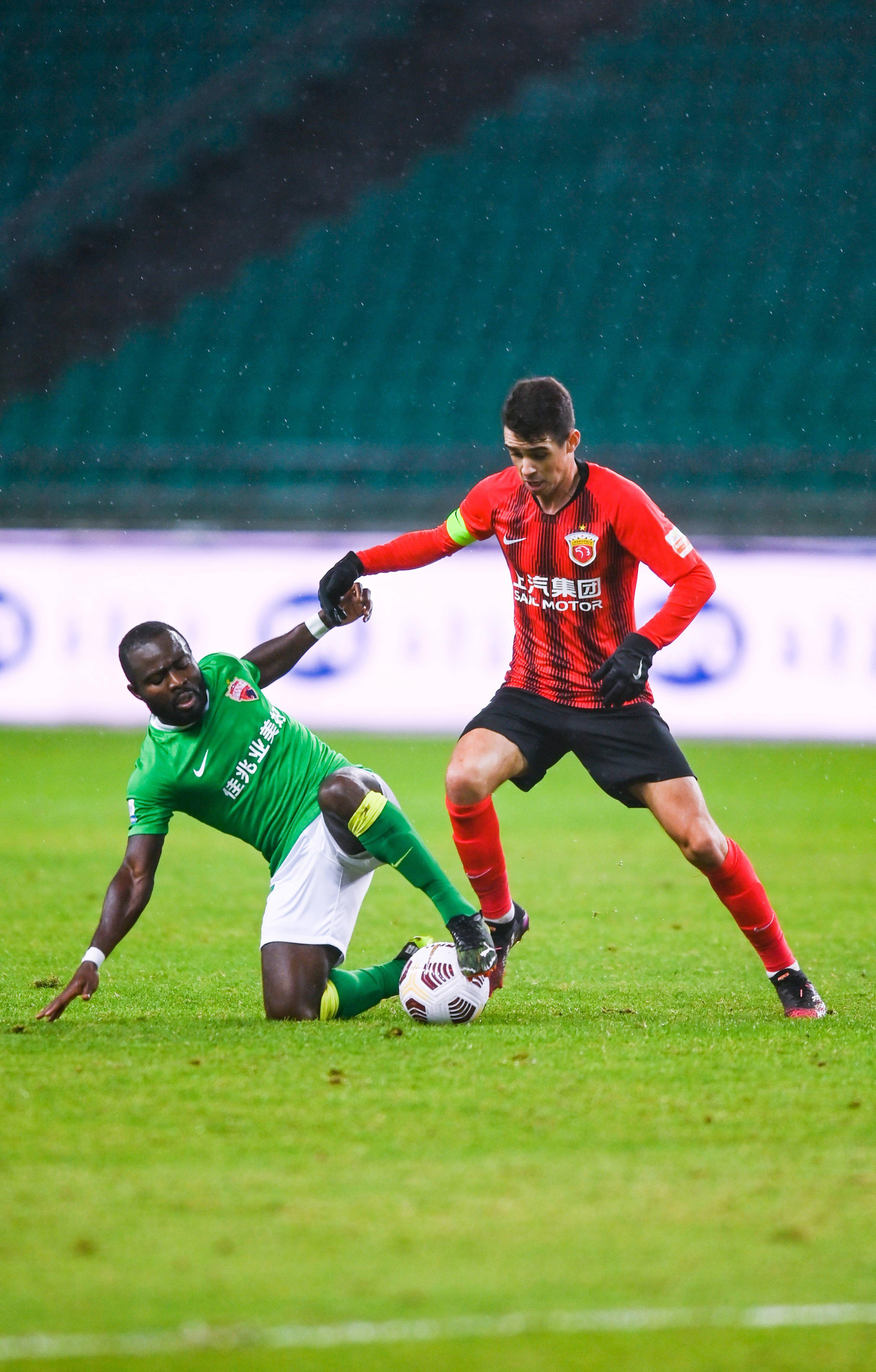 奥尔莫与巴 奥尔莫与巴