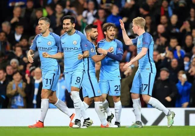 与自由人交 与自由人交